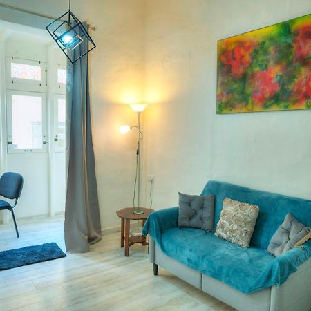 Charming 3 Storey Apartment In Valletta Centre, Ngri1-1 Exteriör bild