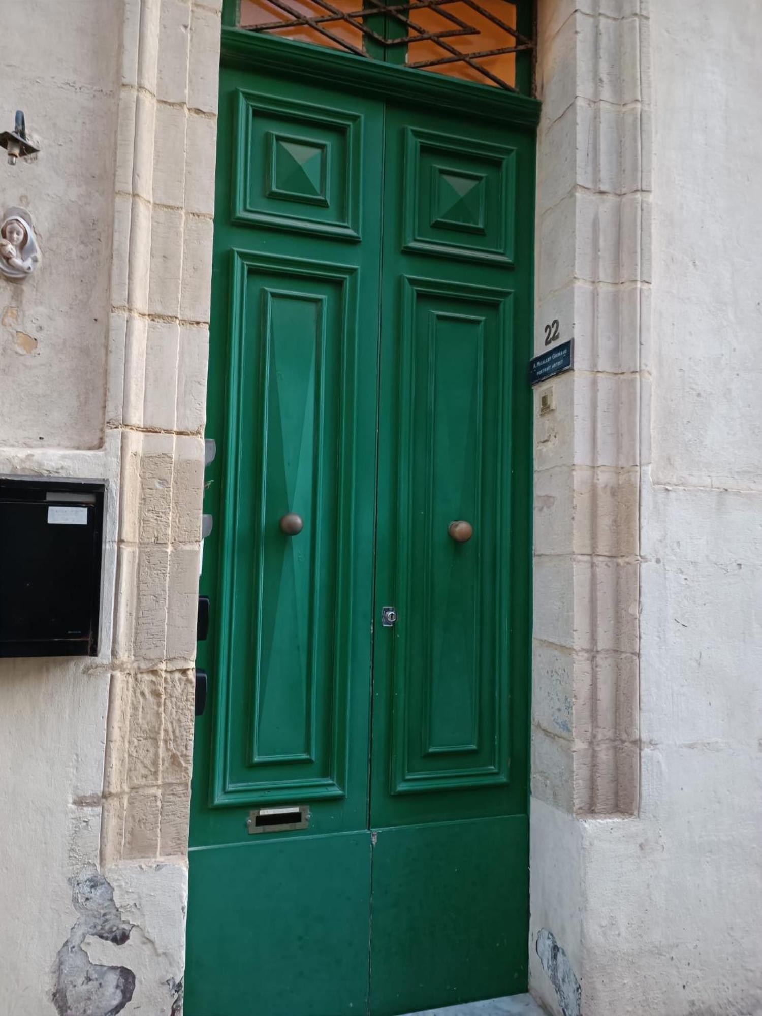 Charming 3 Storey Apartment In Valletta Centre, Ngri1-1 Exteriör bild