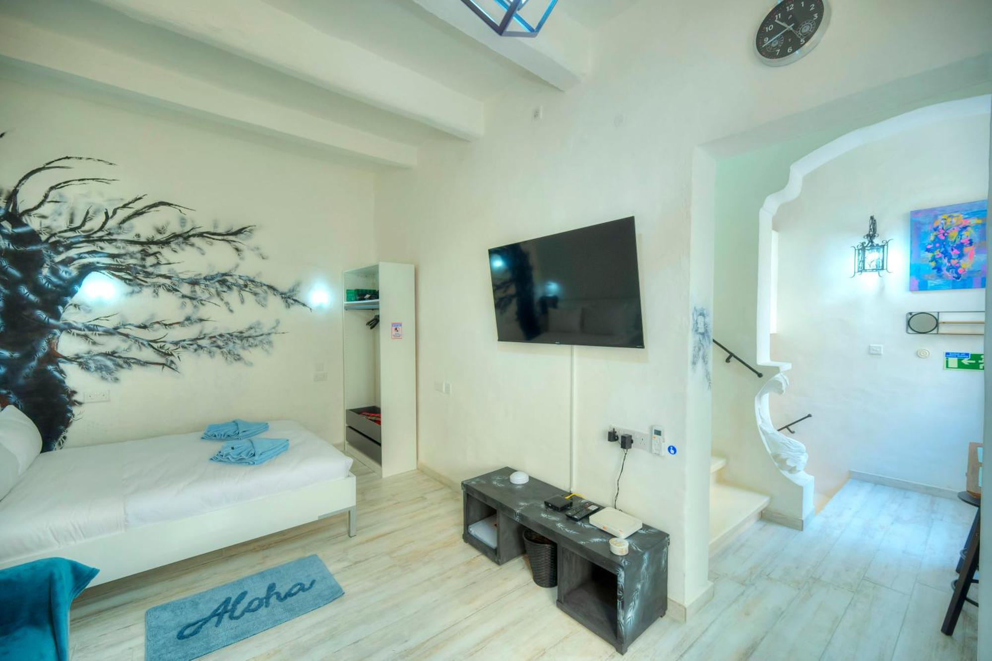 Charming 3 Storey Apartment In Valletta Centre, Ngri1-1 Exteriör bild